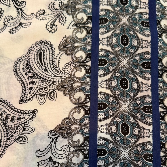 Democracy Boho Peasant Blouse With Tassels Size 1X - Picture 15 of 16